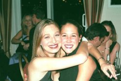 Maria Teresa and Maia show us just what good friends they really are
