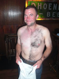 The razor breaks half way through... shame
