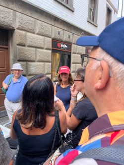 Guided tour from historian... Dr Jennifer Balantine Perera.